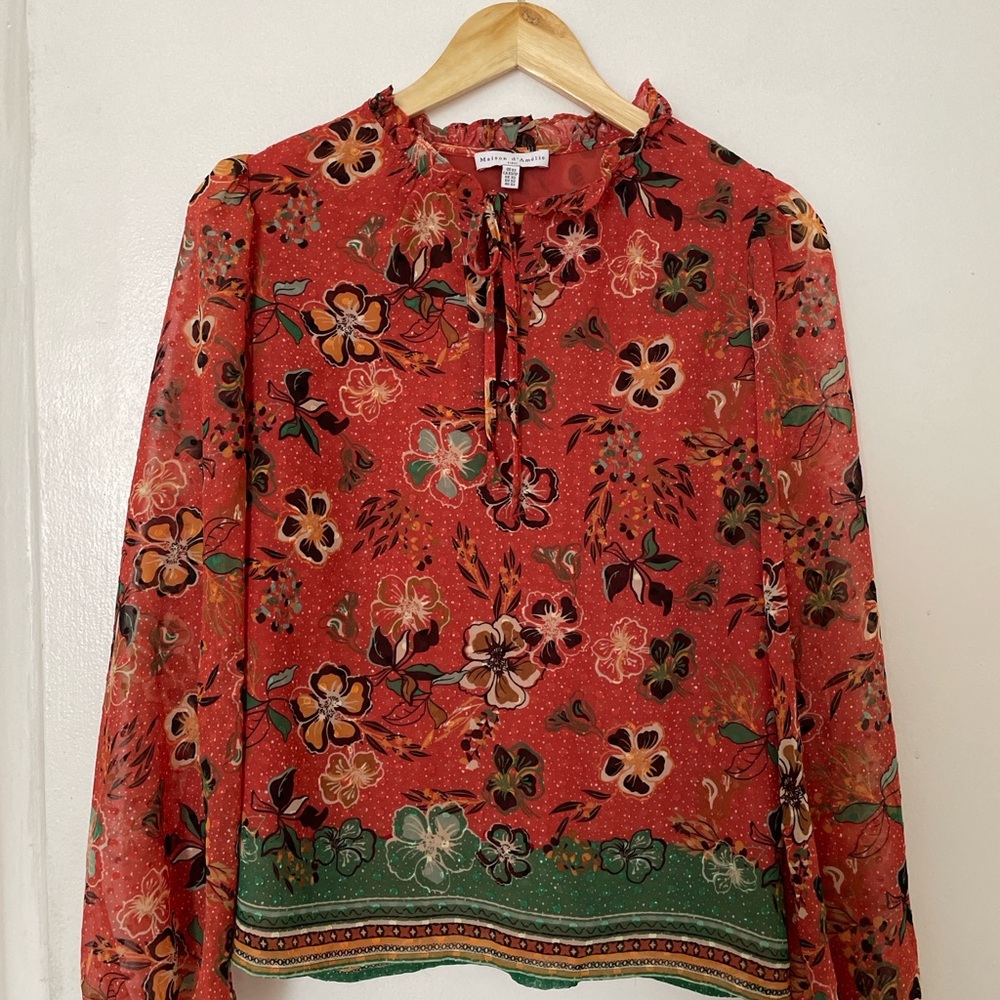MAISON D’AMELIE Elegant Floral Women's Blouse in Red and Green